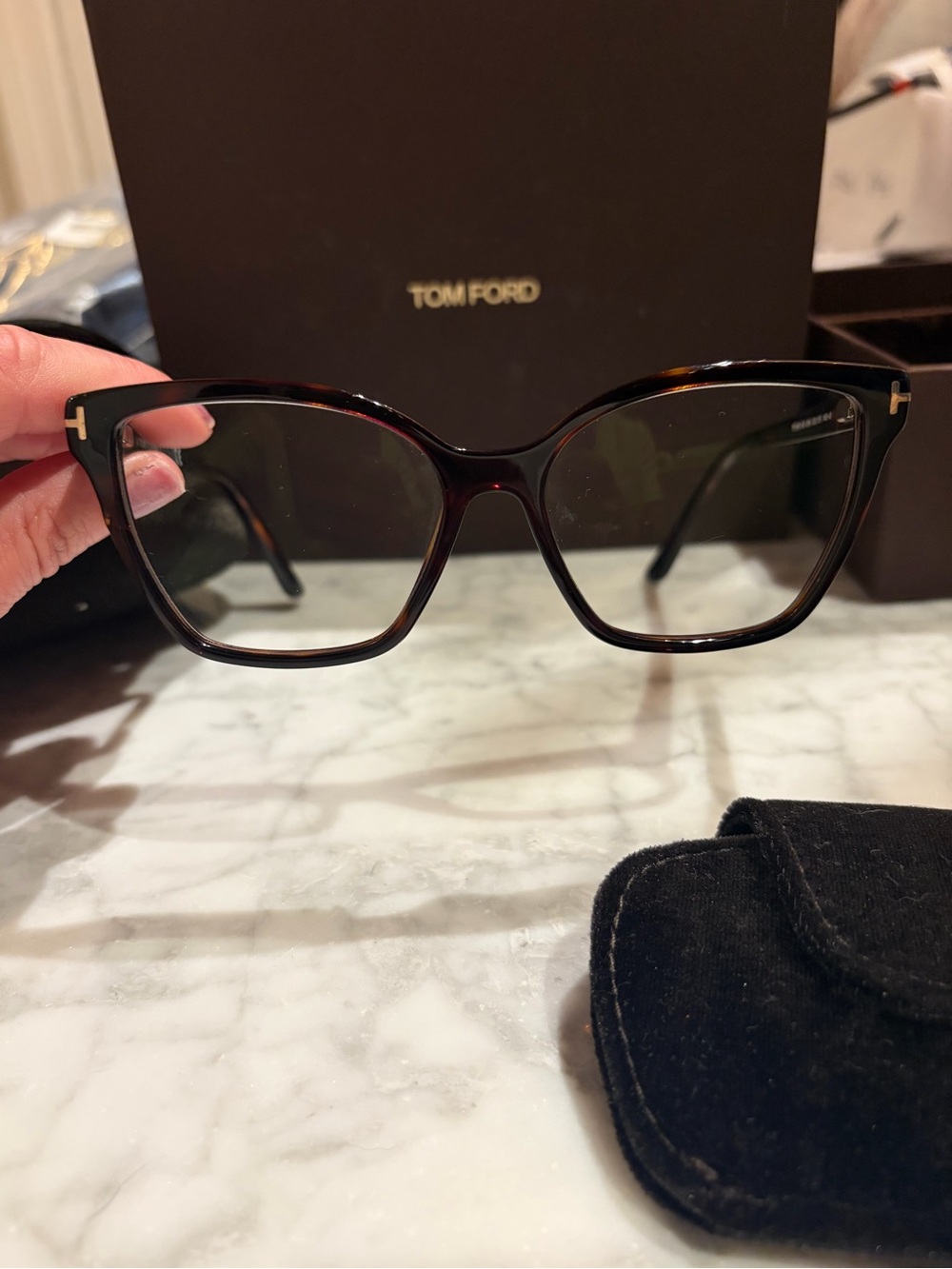 AUTHENTIC TOM FORD TF5641-B 054 Tortoise Eyeglasses + 2 Sun Clip-Ons